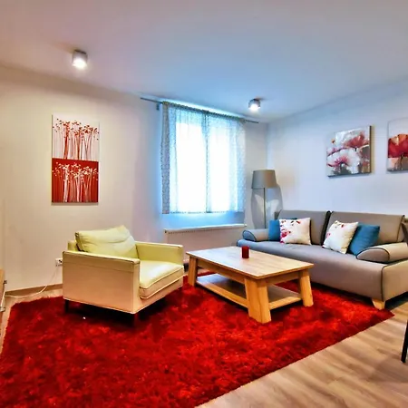 Dalibor Ii With Private Entrance And Private Garage Apartment Spindleruv Mlyn