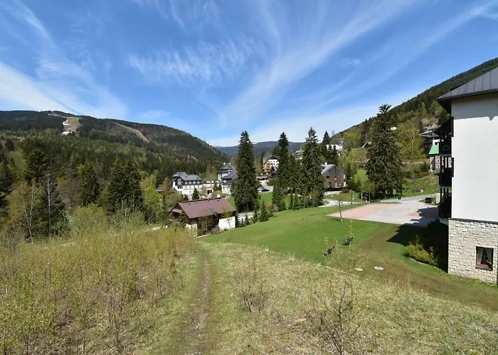 شقة Dalibor Ii With Private Entrance And Private Garage